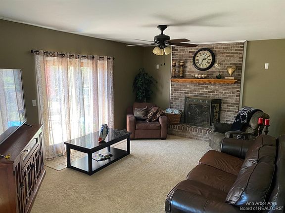 4th image of 22295 Sunrise Blvd
