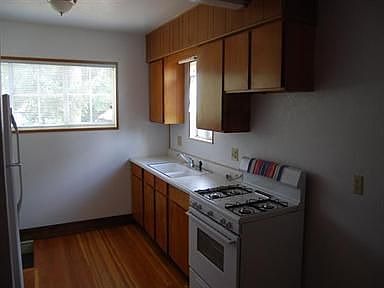 2nd image of 5678 S Louthan St