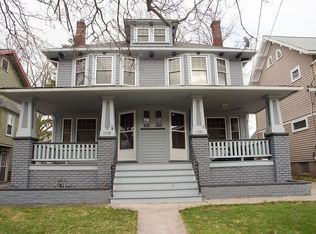 1559 Lauderdale Ave, Lakewood, OH 44107