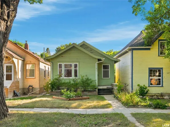 526 7th STREET E, Saskatoon, SK S7H 0X7