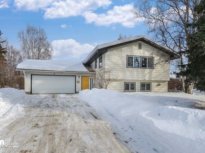 1939 Bartlett Dr, Anchorage, AK, 99507
