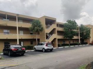 4131 Stirling Rd, Fort Lauderdale, FL 33314