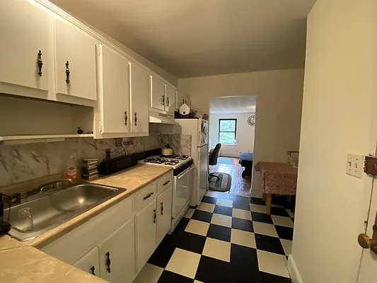 Rented by Realty Collective | media 7