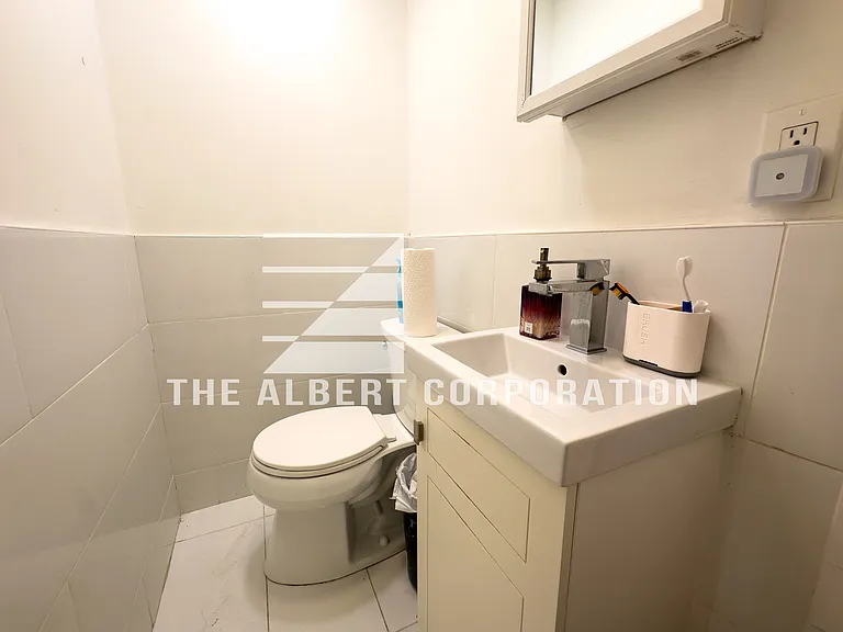 1706 Commonwealth Ave #23A — Photo 20