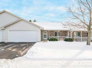 4209 Elmwood Ct, Sheboygan, WI 53081