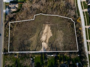 199 E Nerge Rd, Roselle, IL 60172