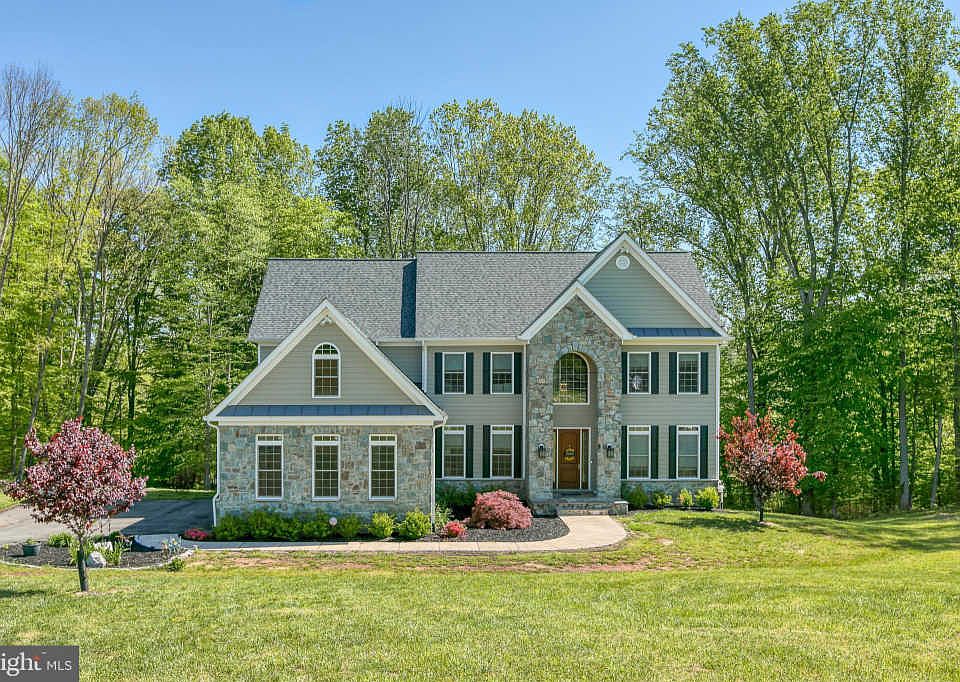 1st image of 9950 Alydar Ct