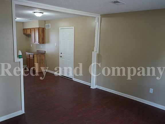 3rd image of 5275 Bradcliff St