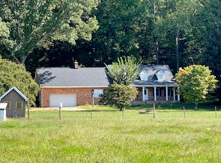 10960 Earnshaw Ln, La Plata, MD 20646