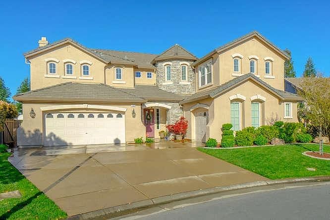 1st image of 133 Tuscan Grove Ct