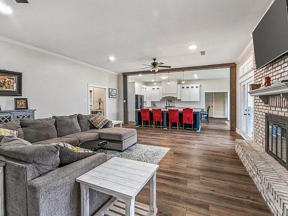4th image of 4507 Autumnwood Ln
