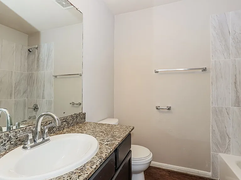 3355 Allington Ct — Photo 16