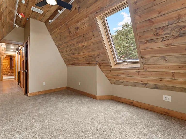 1128 N Grant St #301 — Photo 12