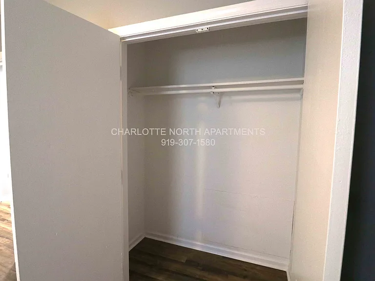105 N 9th St #105 — Photo 7