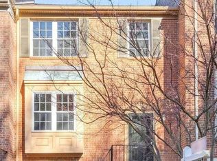 7769 Asterella Ct, Springfield, VA 22152