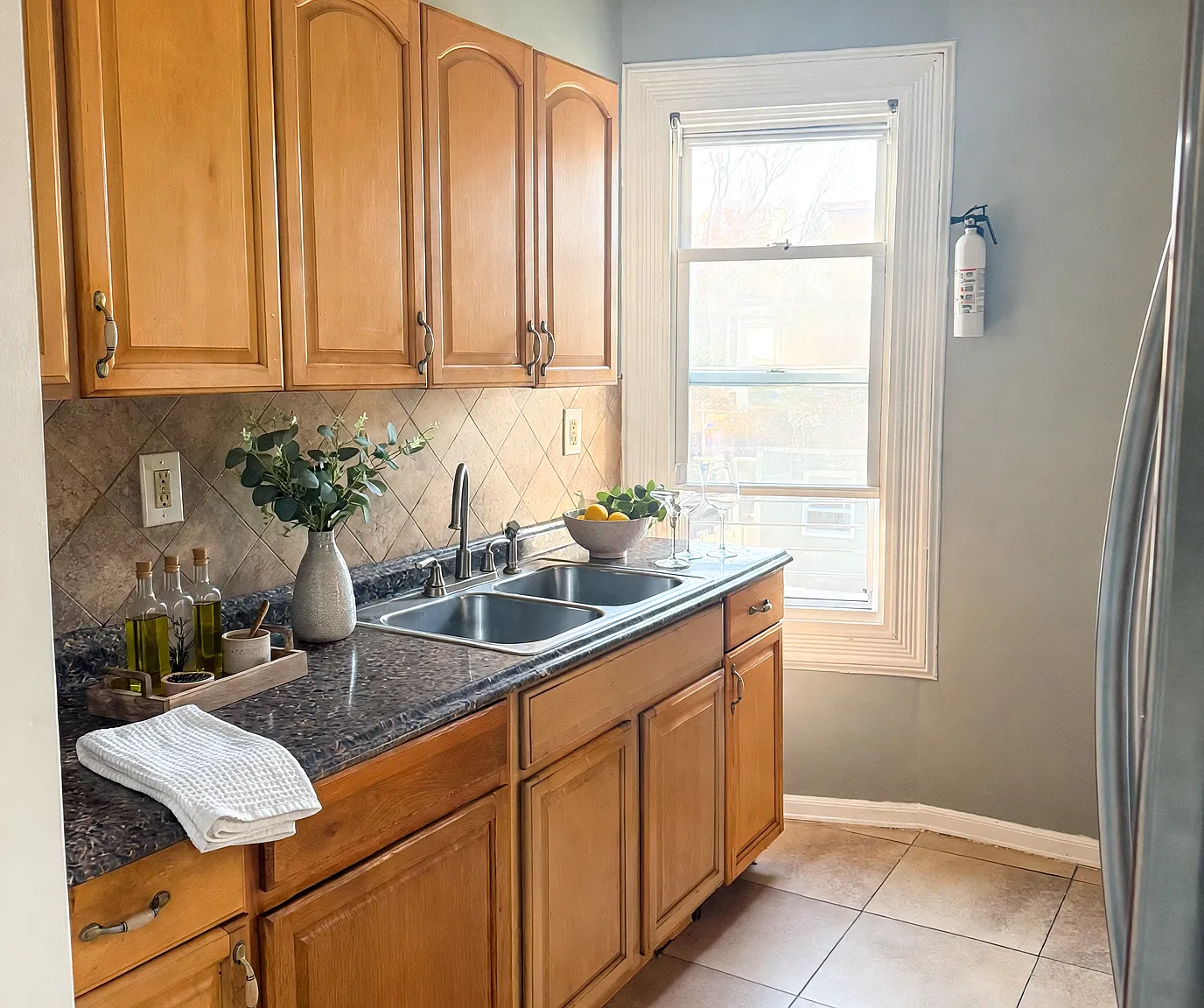 2 bed, $2,300 — Photo 2