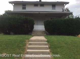 18 N Maple Ave, Fairborn, OH 45324