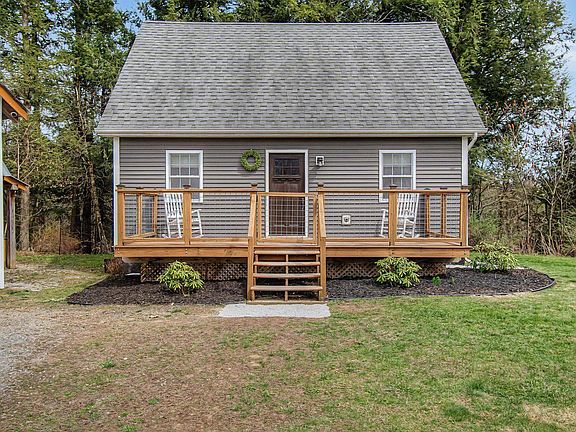 2nd image of 31 Maxfield Road