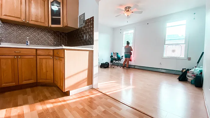 Rented by Nooklyn NYC LLC | media 11