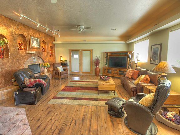 5th image of 5274 E Hamlin Pl