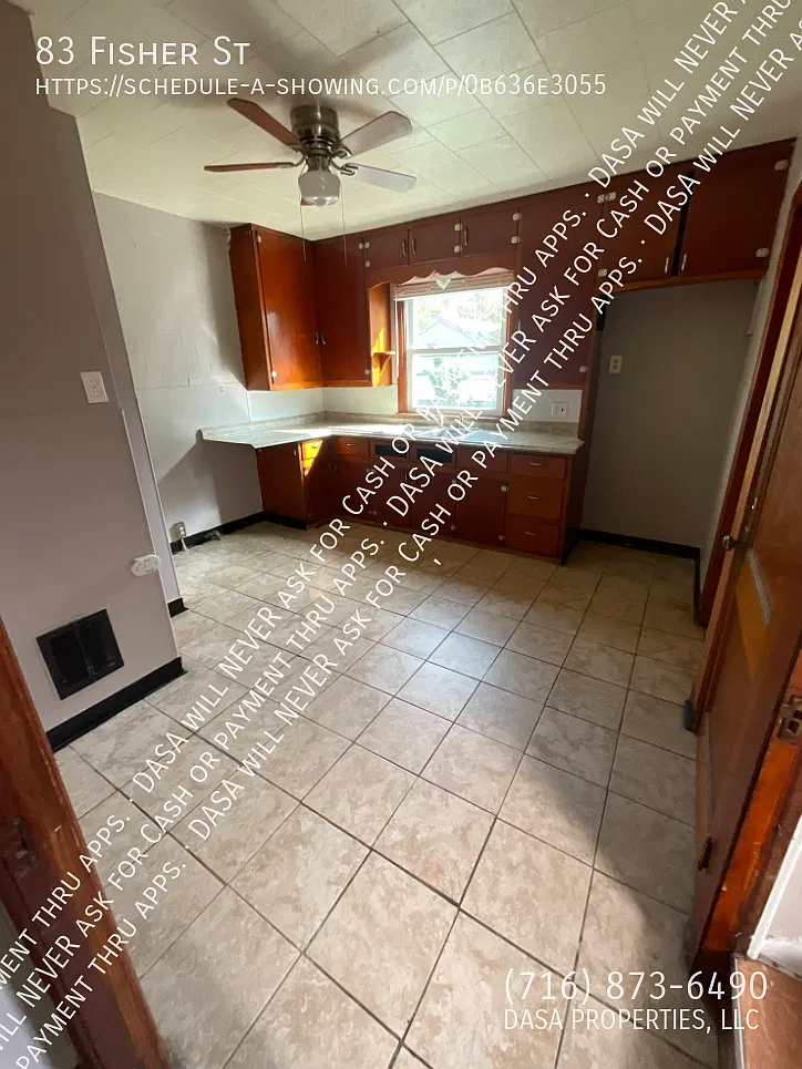 83 Fisher House - 4 Beds/ 1 Bath — Photo 4