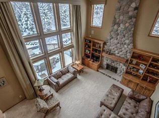 8987 Bristol Hl, Eden Prairie, MN 55347