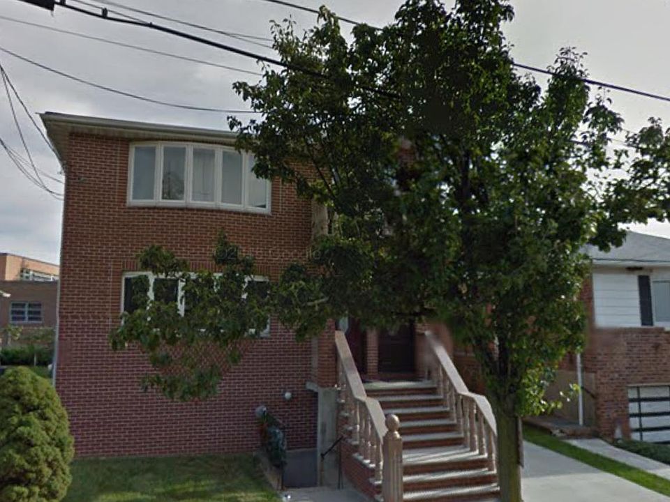 1st image of 5723 246th Pl #1FLBASEMEN
