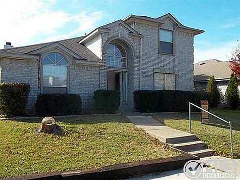 2nd image of 2805 Bent Brook Dr