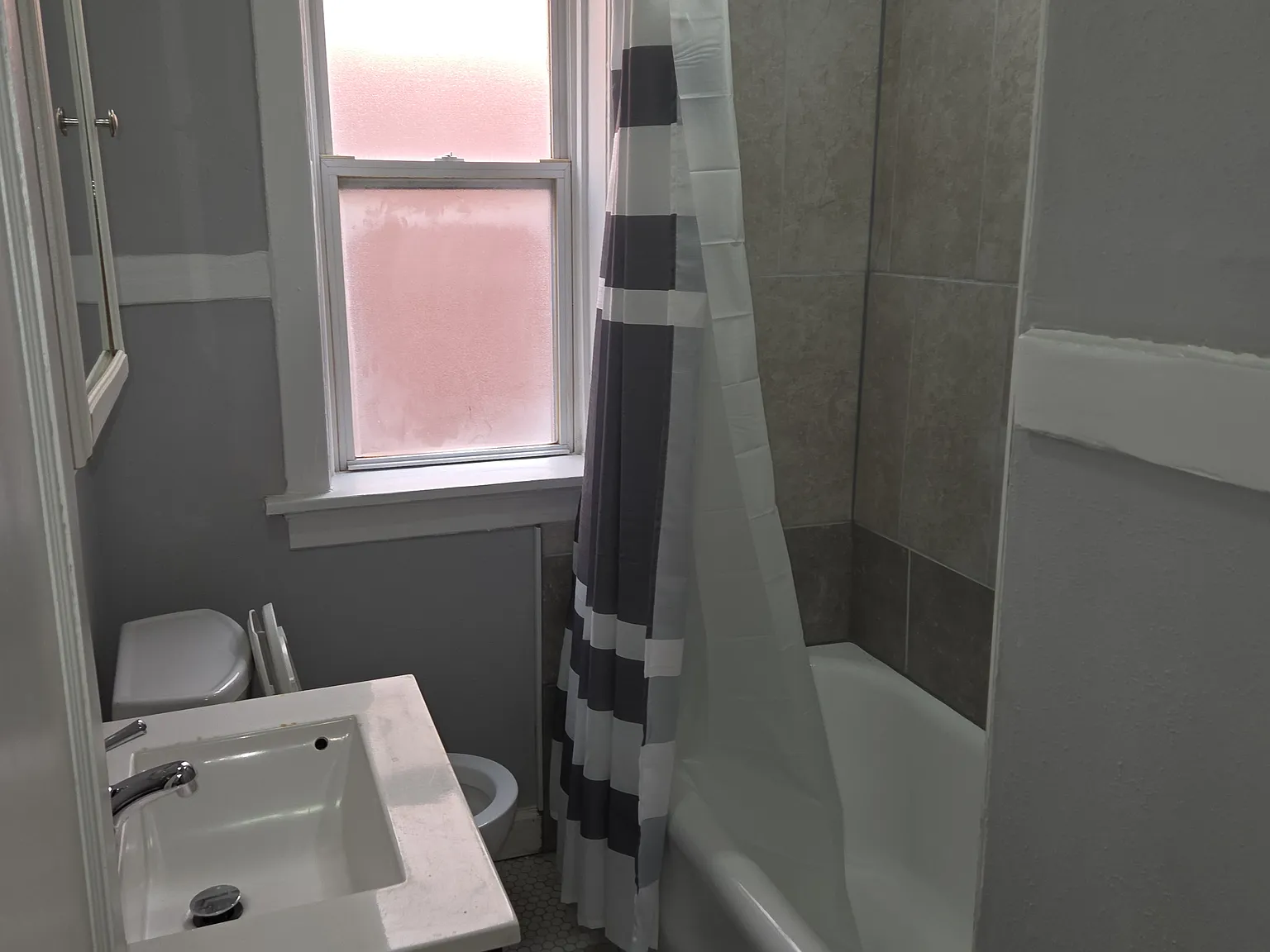 1 bed, 675 sqft, $975 — Photo 4