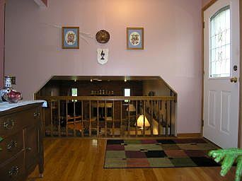 3rd image of 212 E Pine St
