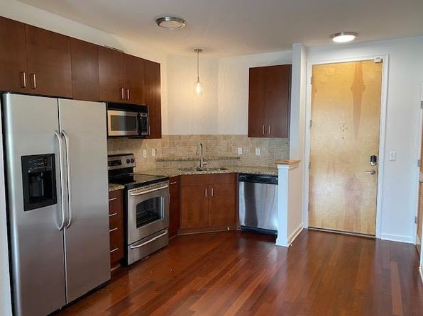 898 Oak St SW UNIT 1423
