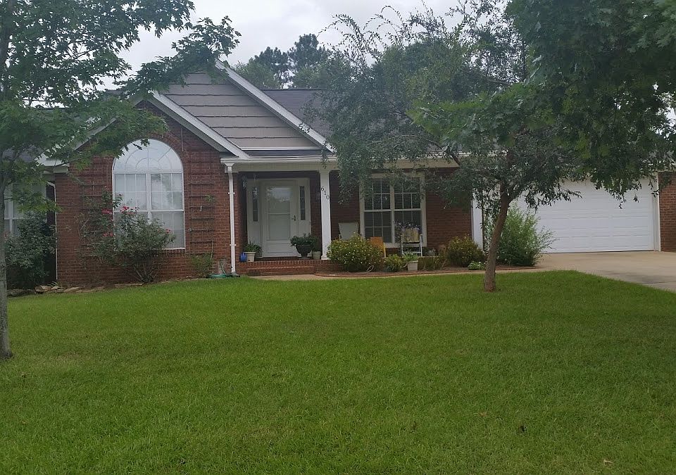 Move in Ready & Landscaped