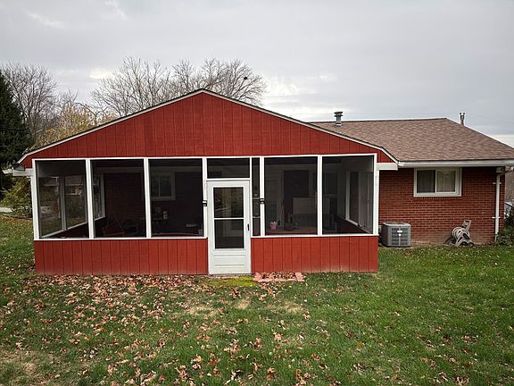 2nd image of 132 Marlene Dr