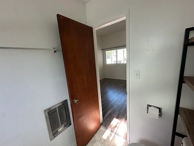 1616 E Sycamore Ave #12 — Photo 11