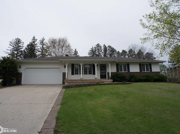 116 Bicentennial Ct, Webster City, IA 50595