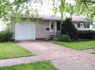 425 W 5th St, Garner, IA 50438