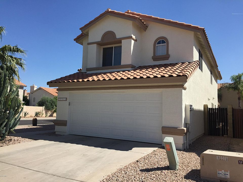 1st image of 1253 E Helena Dr