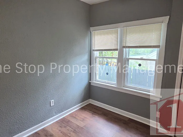 5441 E 27th St — Photo 15