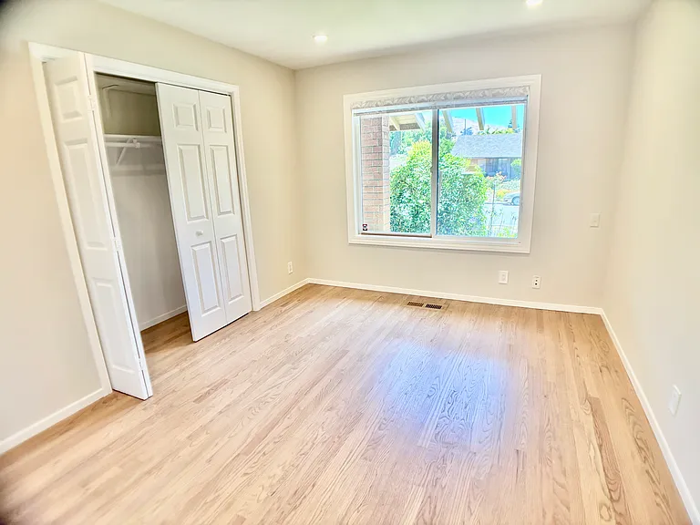 1405 Cree Rd — Photo 16