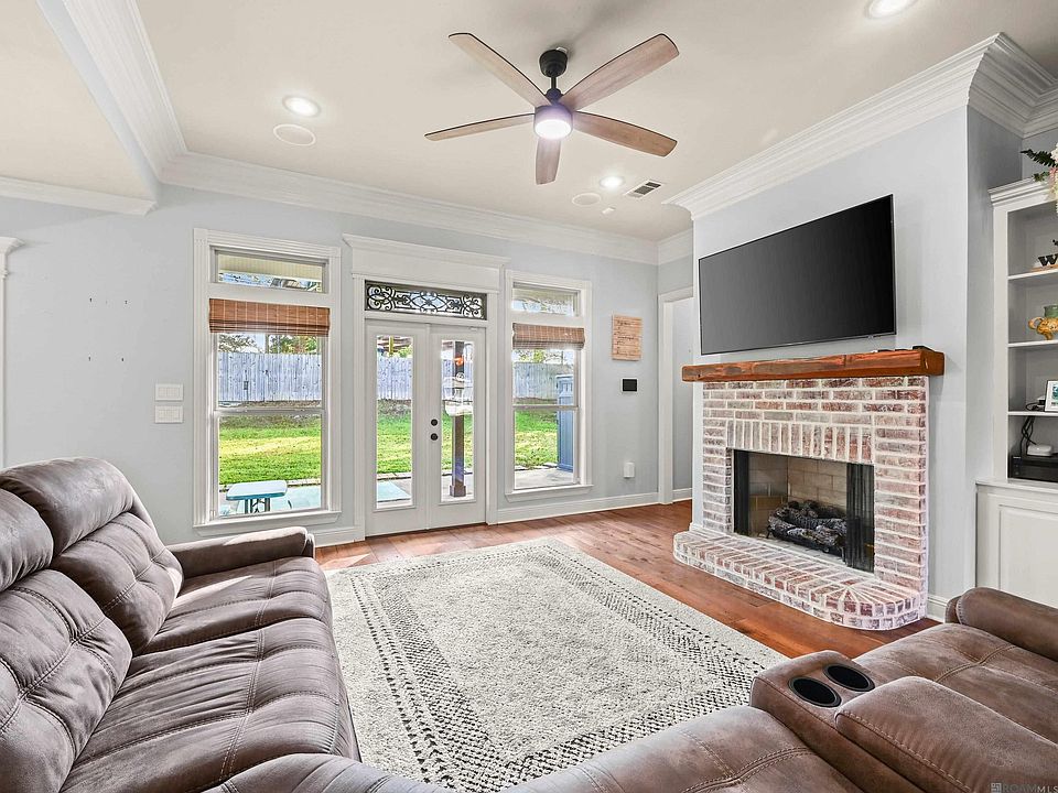 19910 Stone Hill Dr, Denham Springs, LA 70726 | Zillow