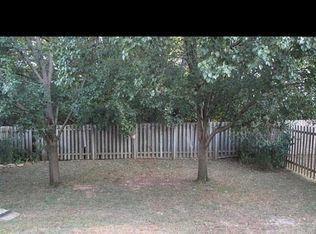 3701 White Pine Dr, Lexington, KY 40514