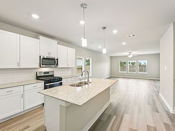 The Winedale floorplan in Magnolia Place of Magnolia, TX.