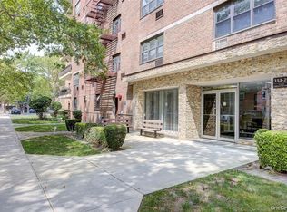 153-25 88 Street #3A, Howard Beach, NY 11414