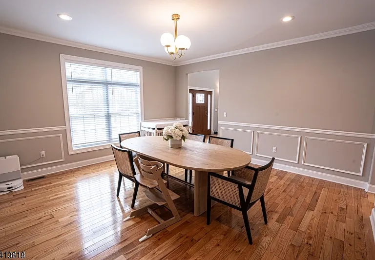 1 Reynolds Ave — Photo 12