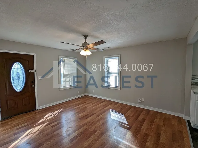 5536 S Benton Ave — Photo 6