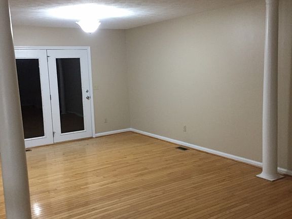 5th image of 6633 Brandonview Ct