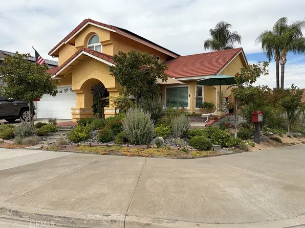 22605 Palm Ct, Santa Clarita, CA 91390