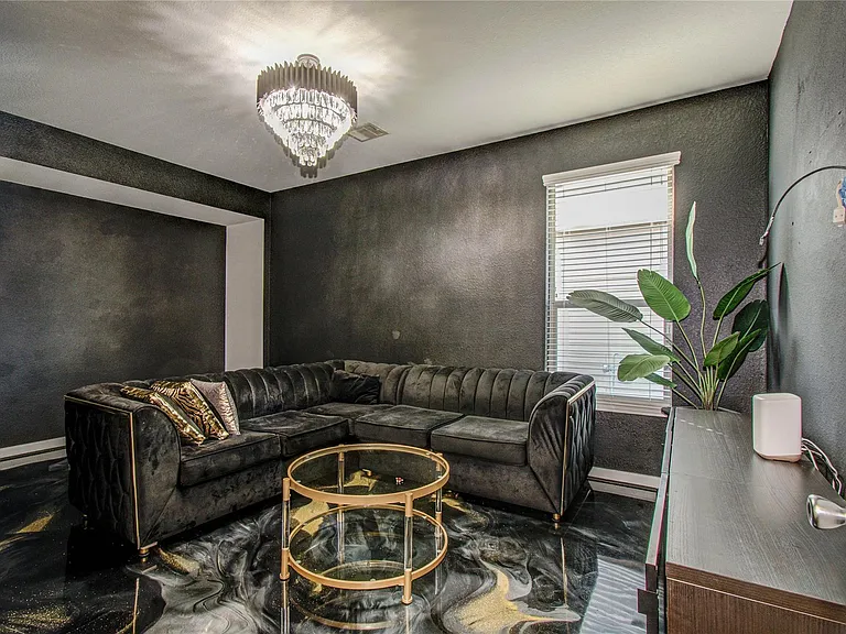 18707 Naples Ridge Ct — Photo 12