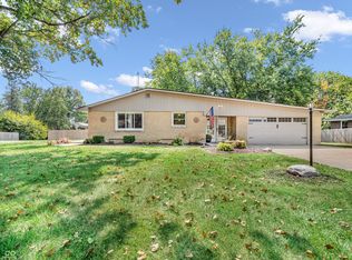 2321 Highland Rd, Anderson, IN 46012