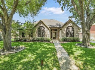 17530 Whispering Star Ct, Houston, TX 77095